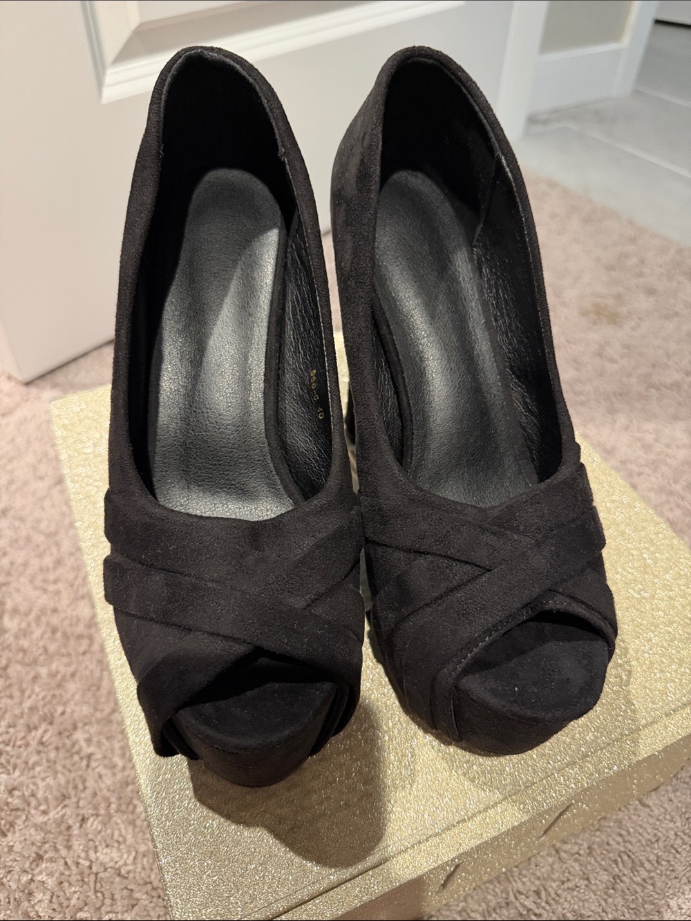 SHEIN Black Suede-Look Peep-Toe Platform Heels